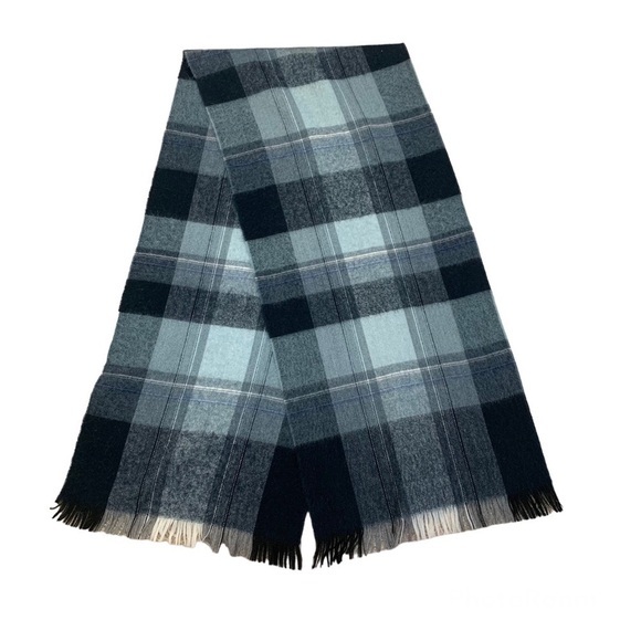 DARK navy blue and light baby blue plaid check fall winter scarf unisex 🔥 - Picture 3 of 6